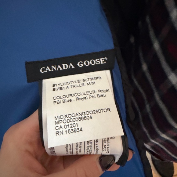 Canada Goose Men's Lodge PBI Hoody Puffer Jacket - Picture 8 of 8